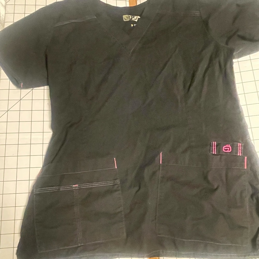 WonderWink Black Scrub set